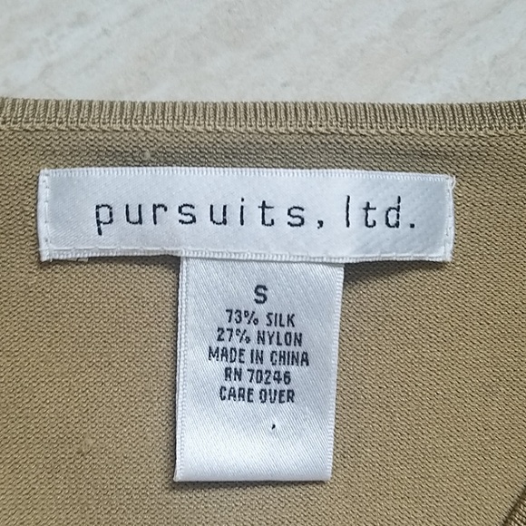 Pursuits, ltd top - Picture 2 of 3